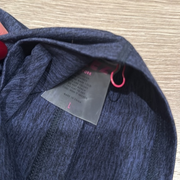 BNWT Terez TLC Crop Top in Heather Navy Blue Size L - Picture 4 of 5